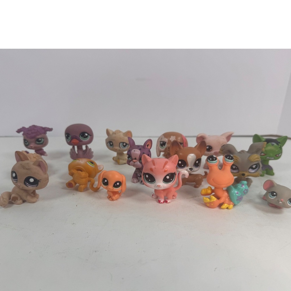Littlest Pet Shop LPS Figure Lot Assorted Animals Cats Dogs Bird 14pc Wear